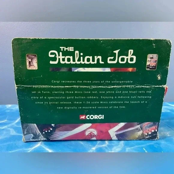 Corgi #04441 The Italian Job (1969) Blue Mini & Driver + Gold Bars - Rare🏦🚙🛣️ - Picture 5 of 12